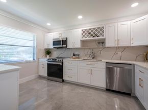 7920 Eastlake Drive 19F, Boca Raton FL 33433