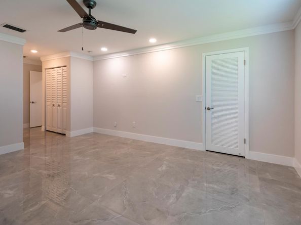 7920 Eastlake Drive 19F, Boca Raton FL 33433