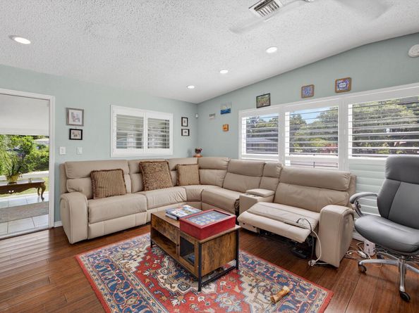 300 SW 25th Avenue, Fort Lauderdale FL 33312