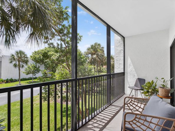 1605 S Us Highway 1 202v6, Jupiter FL 33477