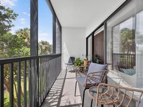 1605 S Us Highway 1 202v6, Jupiter FL 33477