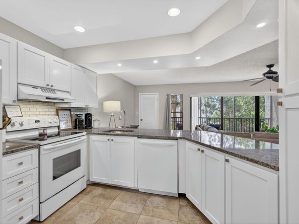 1605 S Us Highway 1 202v6, Jupiter FL 33477