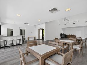 1605 S Us Highway 1 202v6, Jupiter FL 33477