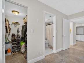 1605 S Us Highway 1 202v6, Jupiter FL 33477