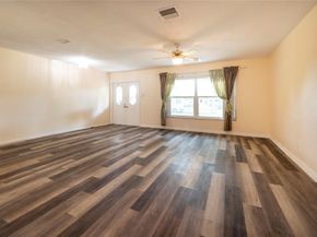 7441 NW 13th St, Plantation FL 33313