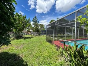 7441 NW 13th St, Plantation FL 33313