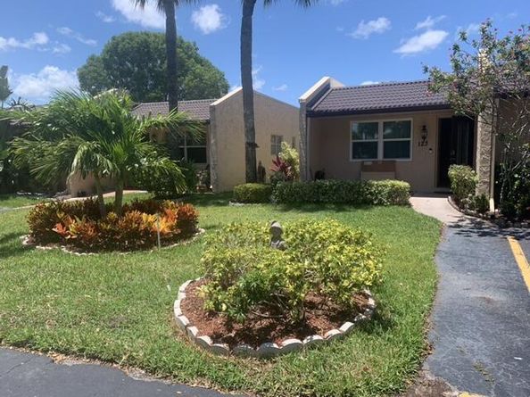 123 Lake Gloria Drive, West Palm Beach FL 33411