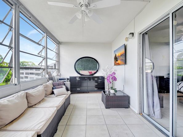 425 Southampton B 425, West Palm Beach FL 33417