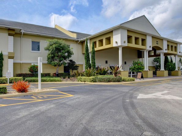 425 Southampton B 425, West Palm Beach FL 33417