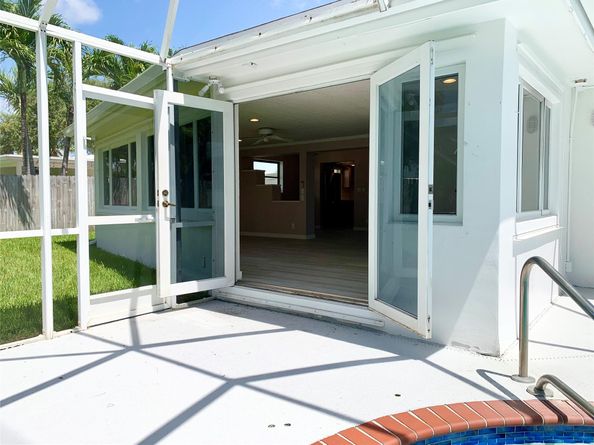 764 SW 7th St, Boca Raton FL 33486