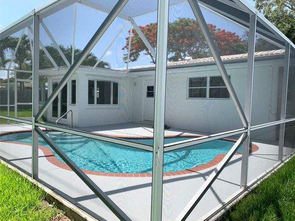 764 SW 7th St, Boca Raton FL 33486