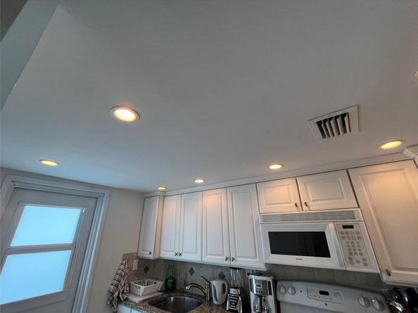 333 NE 21st Ave 318, Deerfield Beach FL 33441