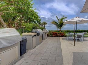 333 NE 21st Ave 318, Deerfield Beach FL 33441