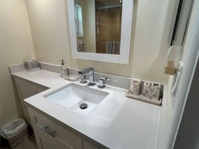 333 NE 21st Ave 318, Deerfield Beach FL 33441