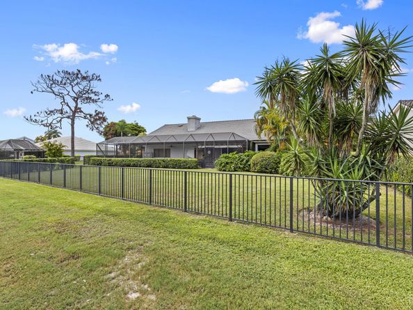 10718 Boca Woods Lane, Boca Raton FL 33428