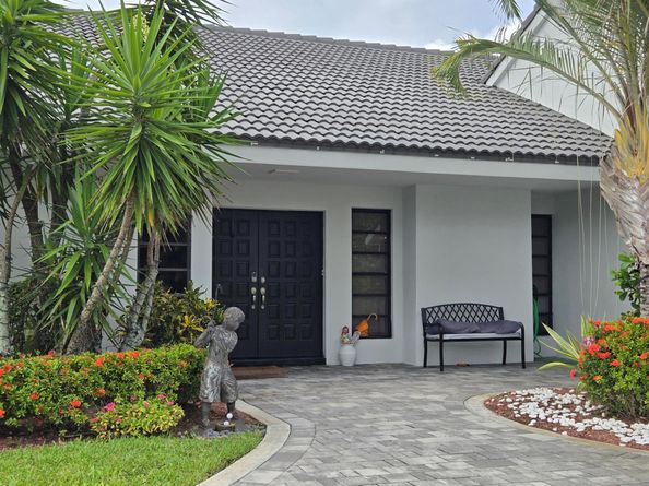 10718 Boca Woods Lane, Boca Raton FL 33428