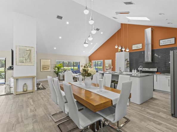 10718 Boca Woods Lane, Boca Raton FL 33428