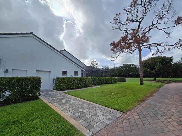 10718 Boca Woods Lane, Boca Raton FL 33428