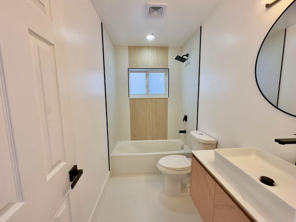 6811 NW 32nd Ave, Fort Lauderdale FL 33309