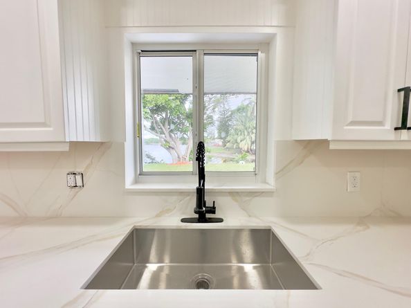 6811 NW 32nd Ave, Fort Lauderdale FL 33309