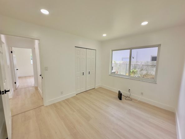 6811 NW 32nd Ave, Fort Lauderdale FL 33309