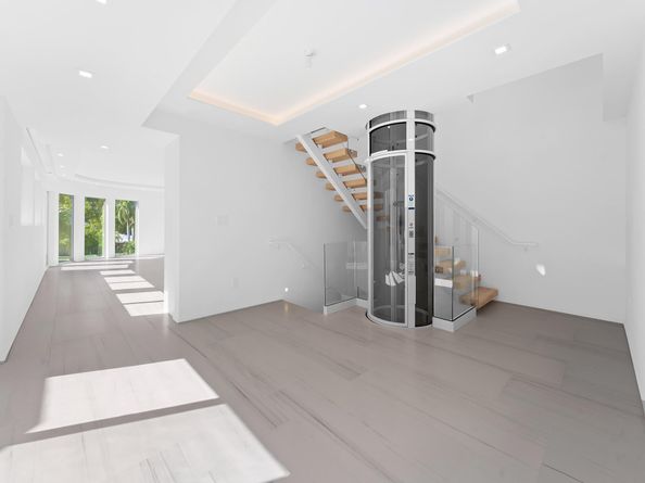 421 Hendricks Isle, Fort Lauderdale FL 33301