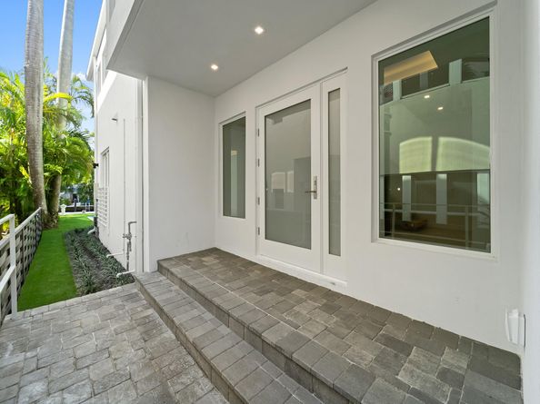 421 Hendricks Isle, Fort Lauderdale FL 33301