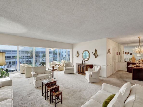 3101 NE 47th Ct 207, Fort Lauderdale FL 33308
