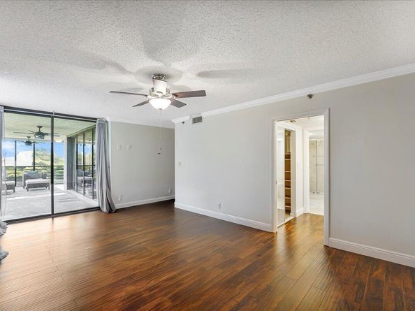 7572 Regency Lake Drive 501, Boca Raton FL 33433