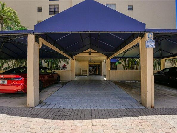 7572 Regency Lake Drive 501, Boca Raton FL 33433
