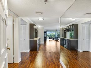 7572 Regency Lake Drive 501, Boca Raton FL 33433