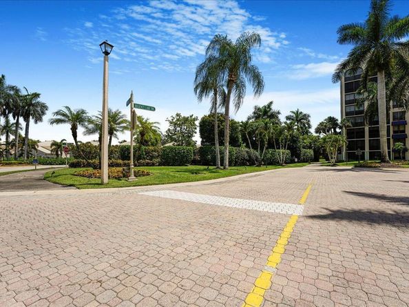 7572 Regency Lake Drive 501, Boca Raton FL 33433