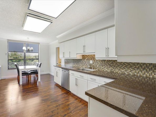 7572 Regency Lake Drive 501, Boca Raton FL 33433