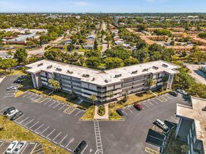 2801 NW 47th Ter 106, Lauderdale Lakes FL 33313