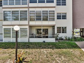 2801 NW 47th Ter 106, Lauderdale Lakes FL 33313