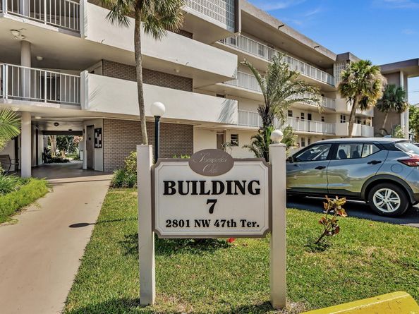 2801 NW 47th Ter 106, Lauderdale Lakes FL 33313