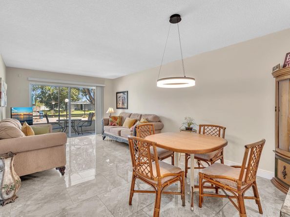 2801 NW 47th Ter 106, Lauderdale Lakes FL 33313