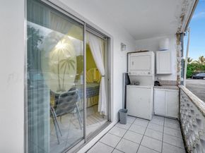 15610 NE 6th Avenue NE 10c, Miami FL 33162