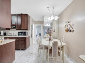 15610 NE 6th Avenue NE 10c, Miami FL 33162