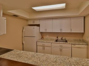 118 Yacht Club Drive 7, North Palm Beach FL 33408