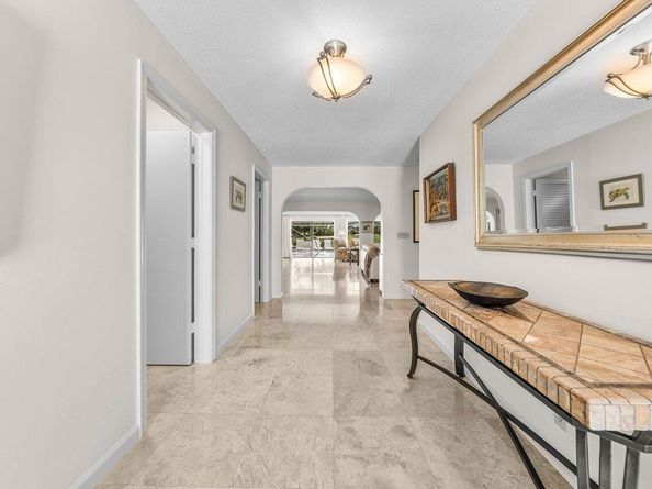 489 S Country Club Drive, Atlantis FL 33462