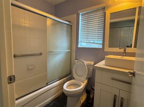 4077 Pine Ridge Ln, Weston FL 33331
