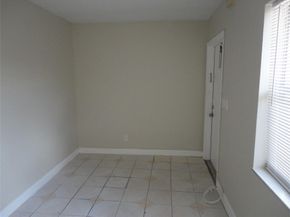 3990 NW 30th Ter, Lauderdale Lakes FL 33309