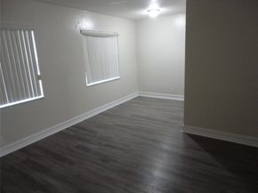 3990 NW 30th Ter, Lauderdale Lakes FL 33309