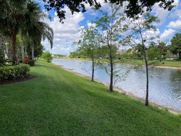 8251 Tobago Lane, Wellington FL 33414
