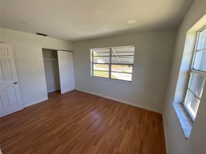 1654 43rd St, West Palm Beach FL 33407