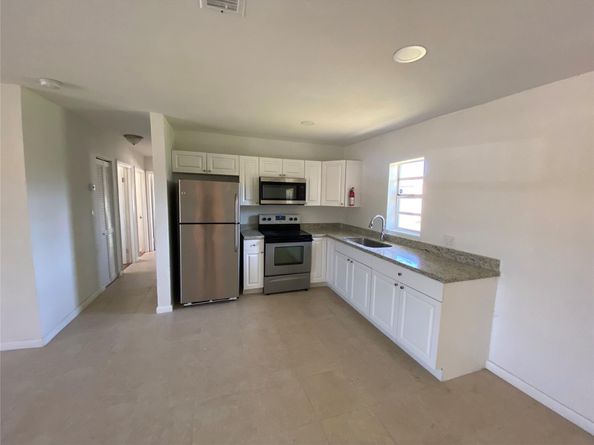 1654 43rd St, West Palm Beach FL 33407