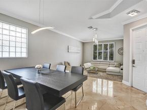 5445 NW 122 Dr, Coral Springs FL 33076