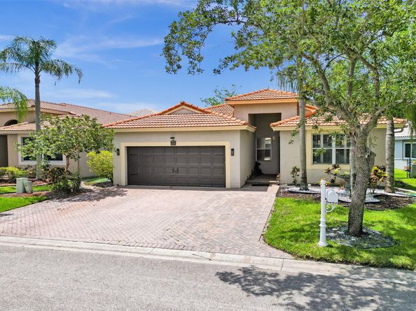 5445 NW 122 Dr, Coral Springs FL 33076