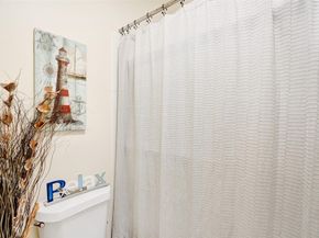 5445 NW 122 Dr, Coral Springs FL 33076